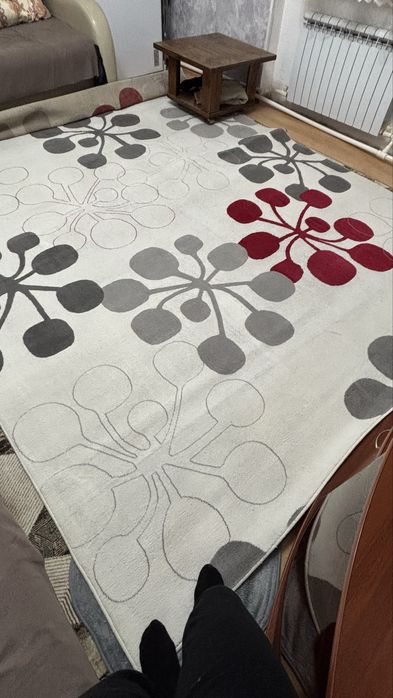 Ковер Молдова натуральный 3х4метра в отличном состояний.