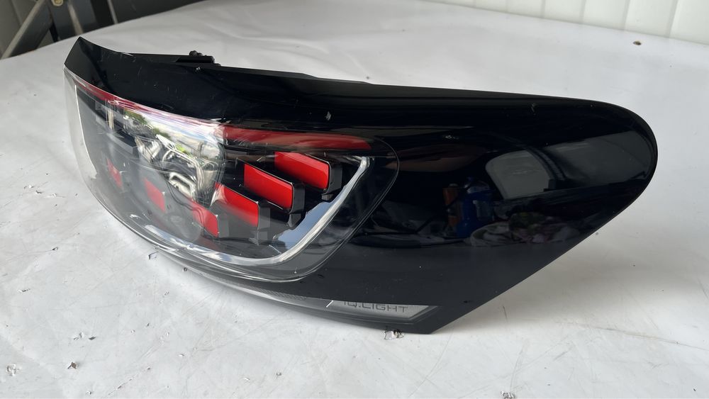 Десен стоп VW ID 4 2020-