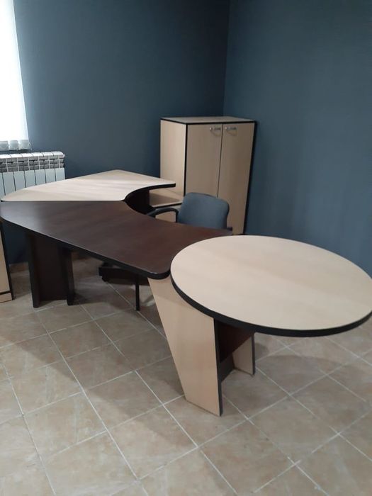 Рабочий стол для офиса