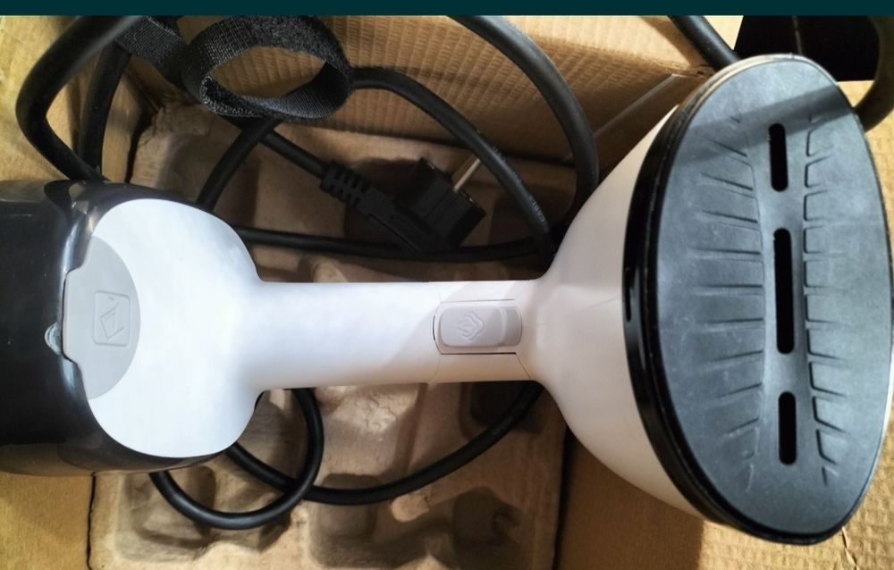 Aparat de călcat vertical cu abur Tefal Acces Steam Pocket, 1300W