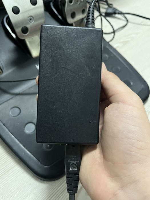 Volan logitech g29