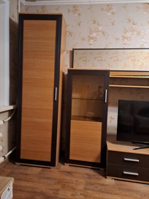 Продается гостиная горка