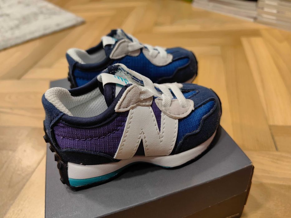 Бебешки маратонки New Balance EU 18.5