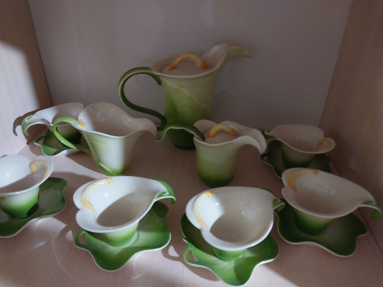 Продам сервиз кофейный