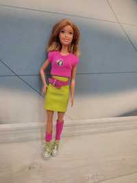 Păpușa Barbie noua