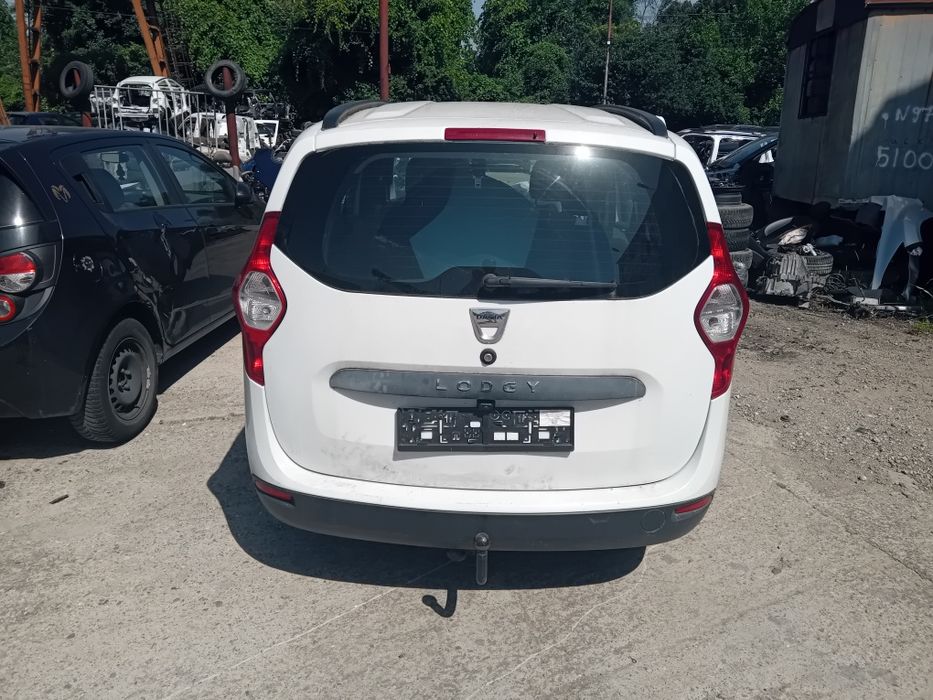 Дачия Лоджи 1.6 83 к.с на части Климатик,НАВИГАЦИЯ