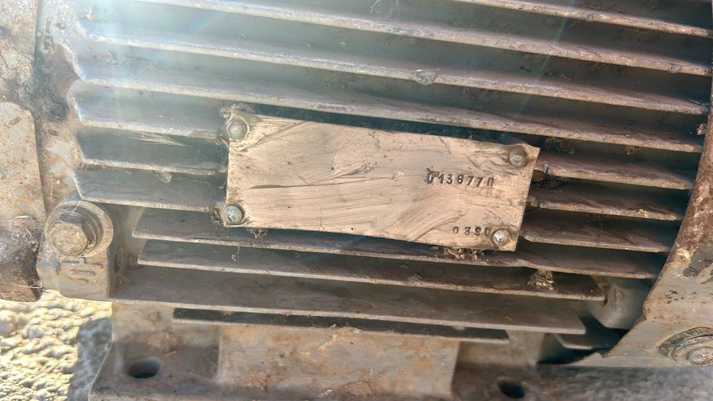 Электродвигатели 380в состояние хорошо