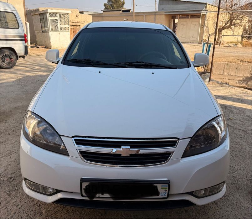 Chevrolet Gentra 2020 SX (mexanika)