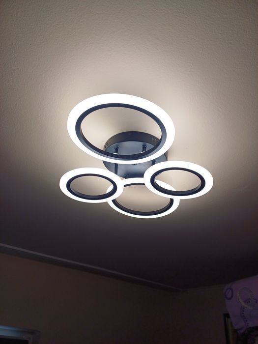 Lustra LED cu telecomanda NOUA