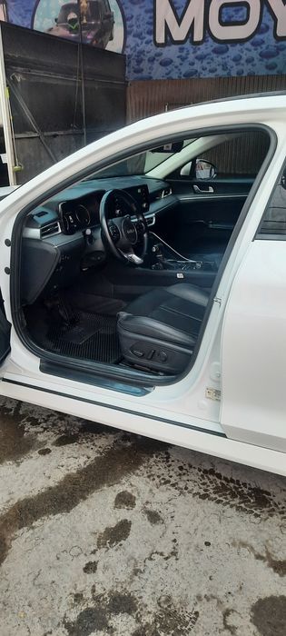 Kia k 5 . 2 позиция 2023 год.