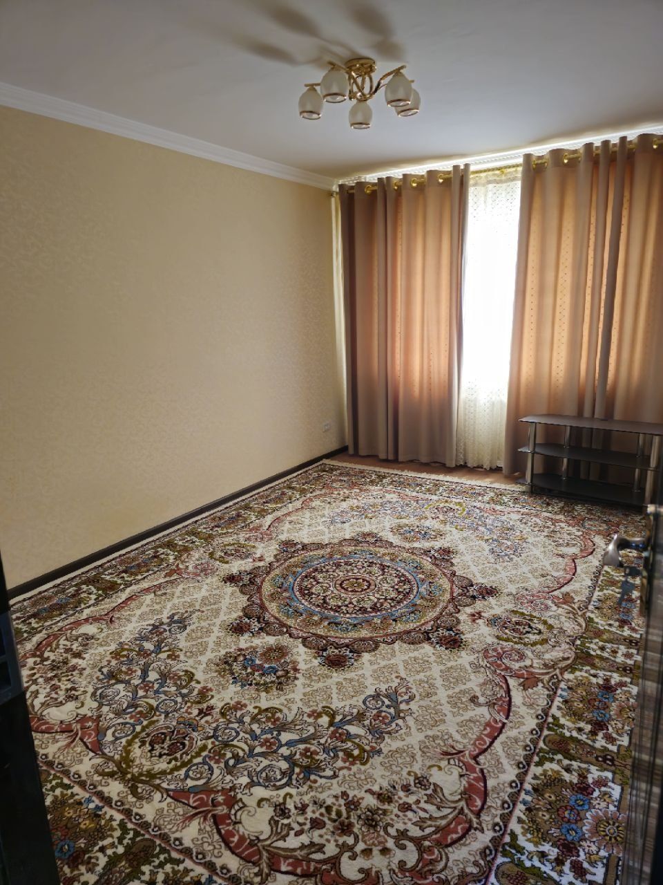 2 хонали люкс квартира ижарага берилади