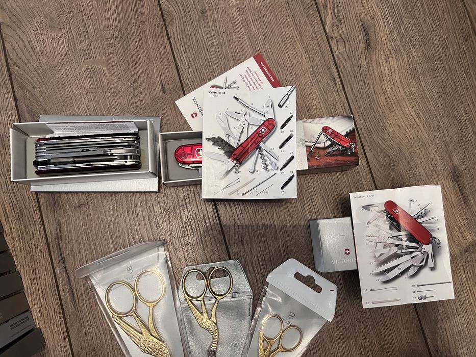 Victorinox briceag , cutit, foarfeca, accesorii Noi, colectie