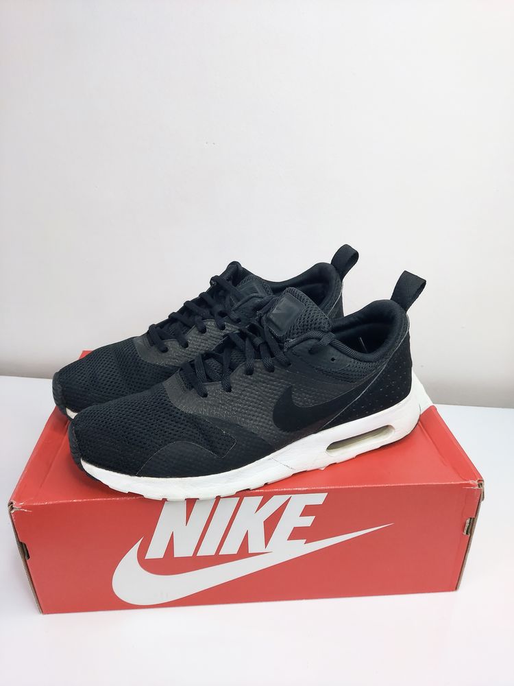 Nike Air Max Tavas (43)  Маратонки