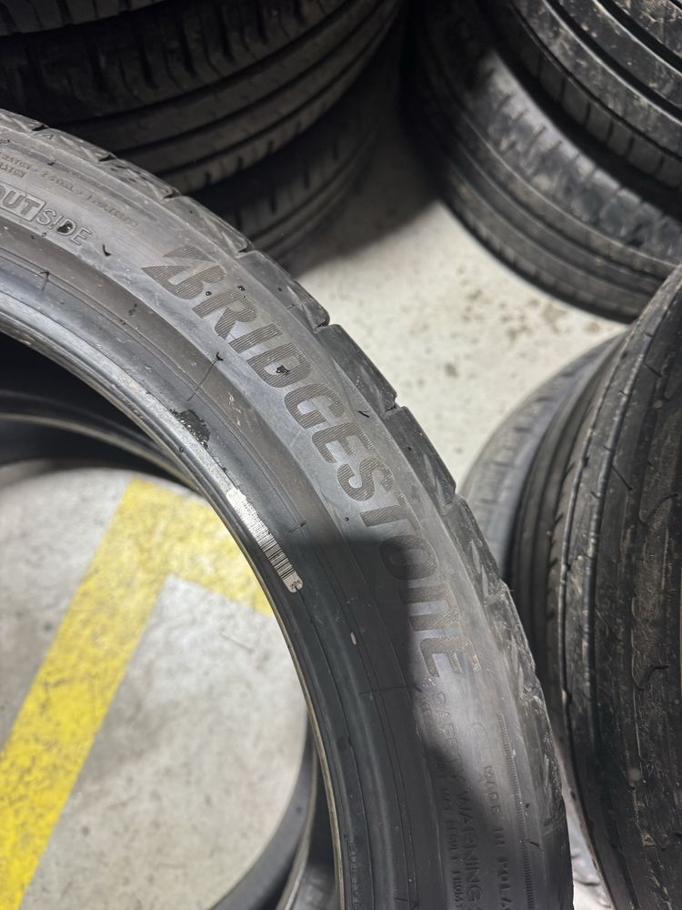225 40 18 bridgestone vara 2022