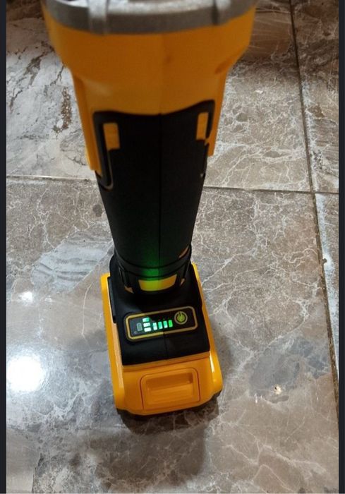 Flex dewalt cu variator de viteza