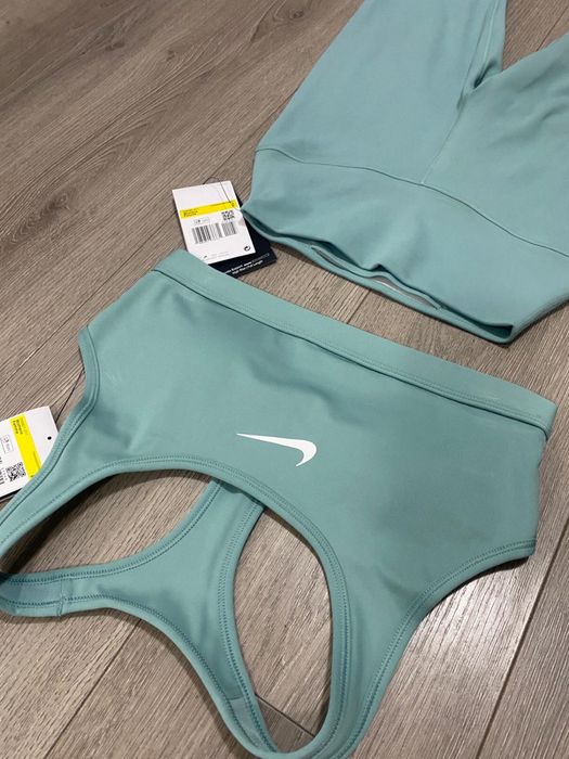 Compleu Nike Fitness