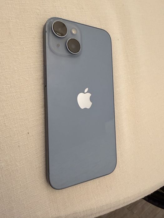 Iphone 14 128 GB ca nou tinut in husa si cu protectie pe ecran