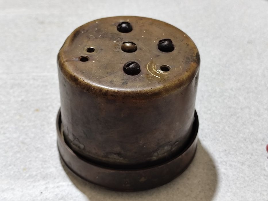 Антикварен  Месингов Автомобилен Часовник за Табло.