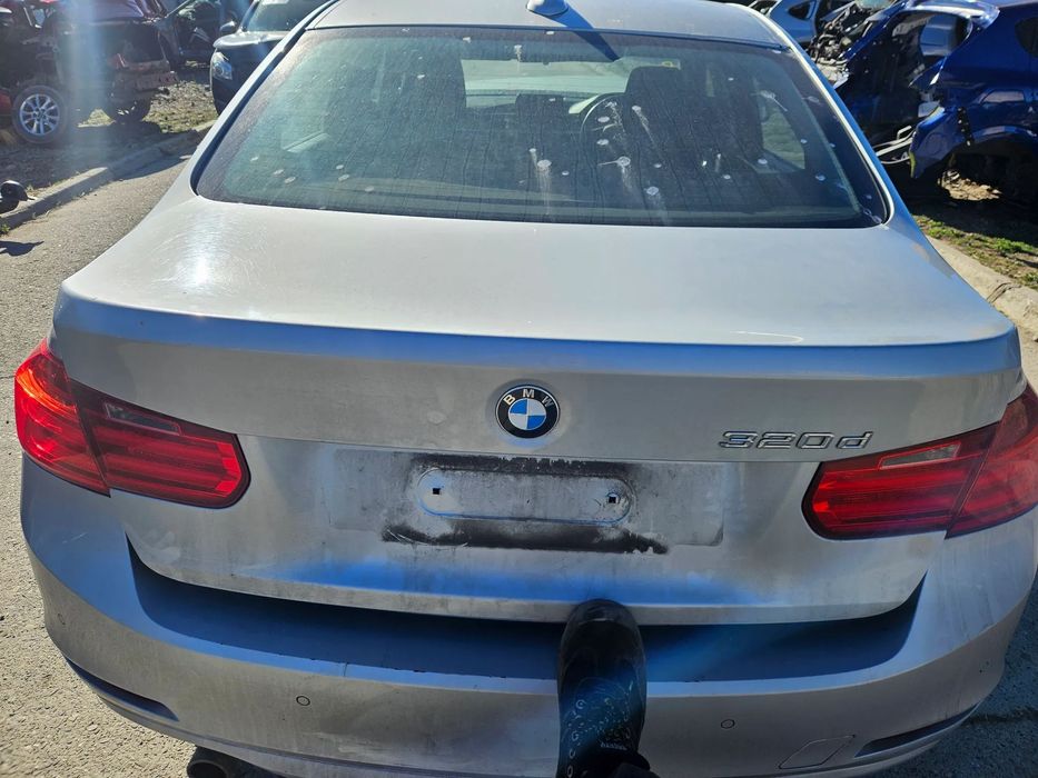 Dezmembrez BMW Seria 3 F30