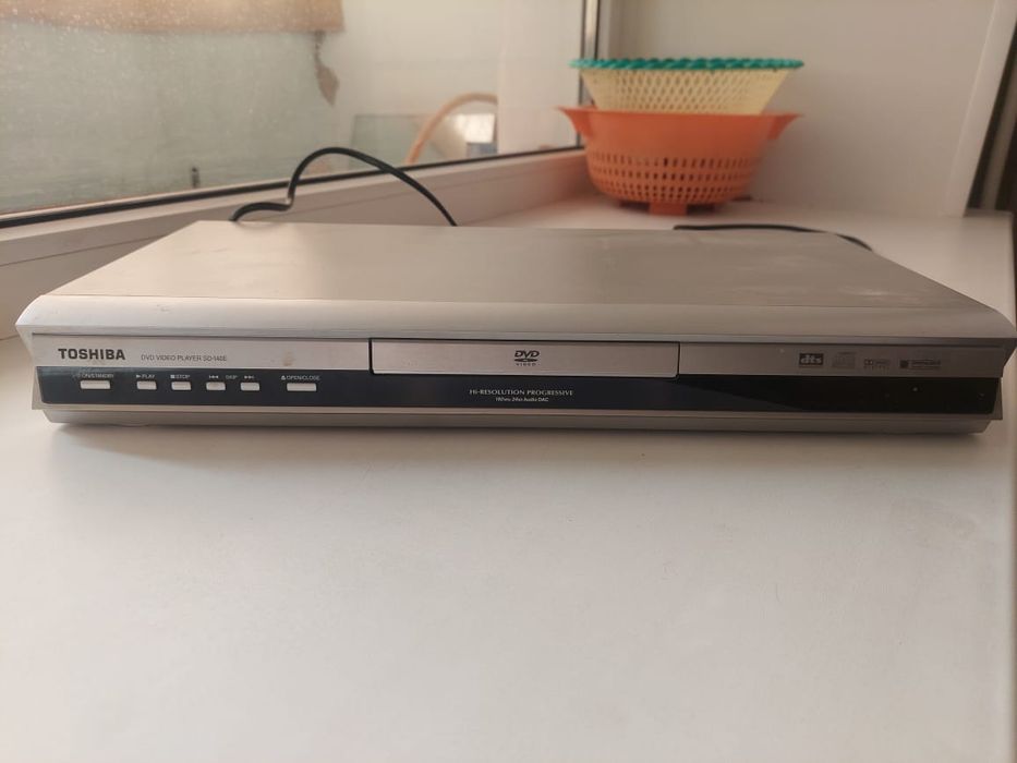 Продам DVD проигрыватель