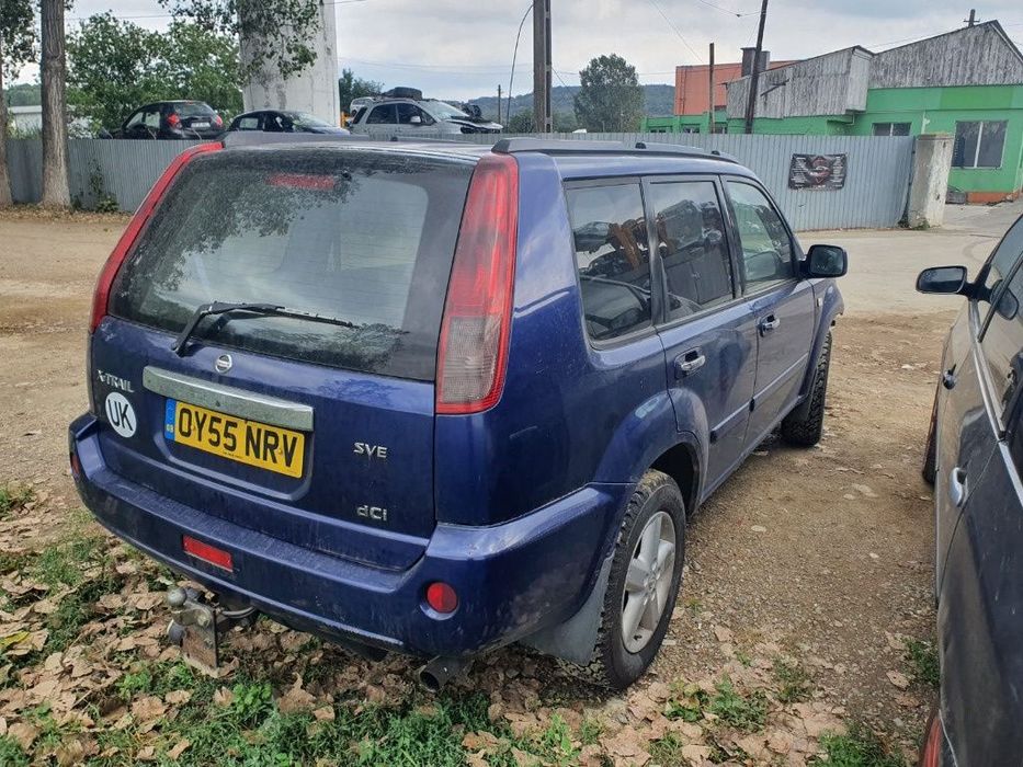 Oglinda stop tripla far praguri centura fata spate punte jug Nissan x-trail T30 motor 2.2dci dezmembrez