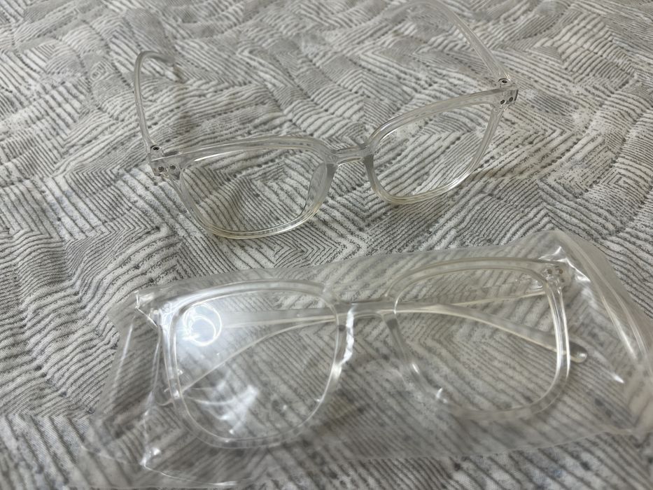 Очки нулевки с прозрачной оправой