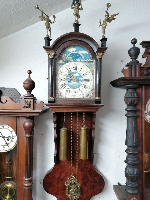 Голям работещ механичен Фризийски часовник