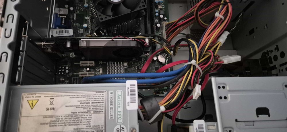 Unitate PC I5 3350P 6GB RAM HDD500GB video R7 240 2GB RAM