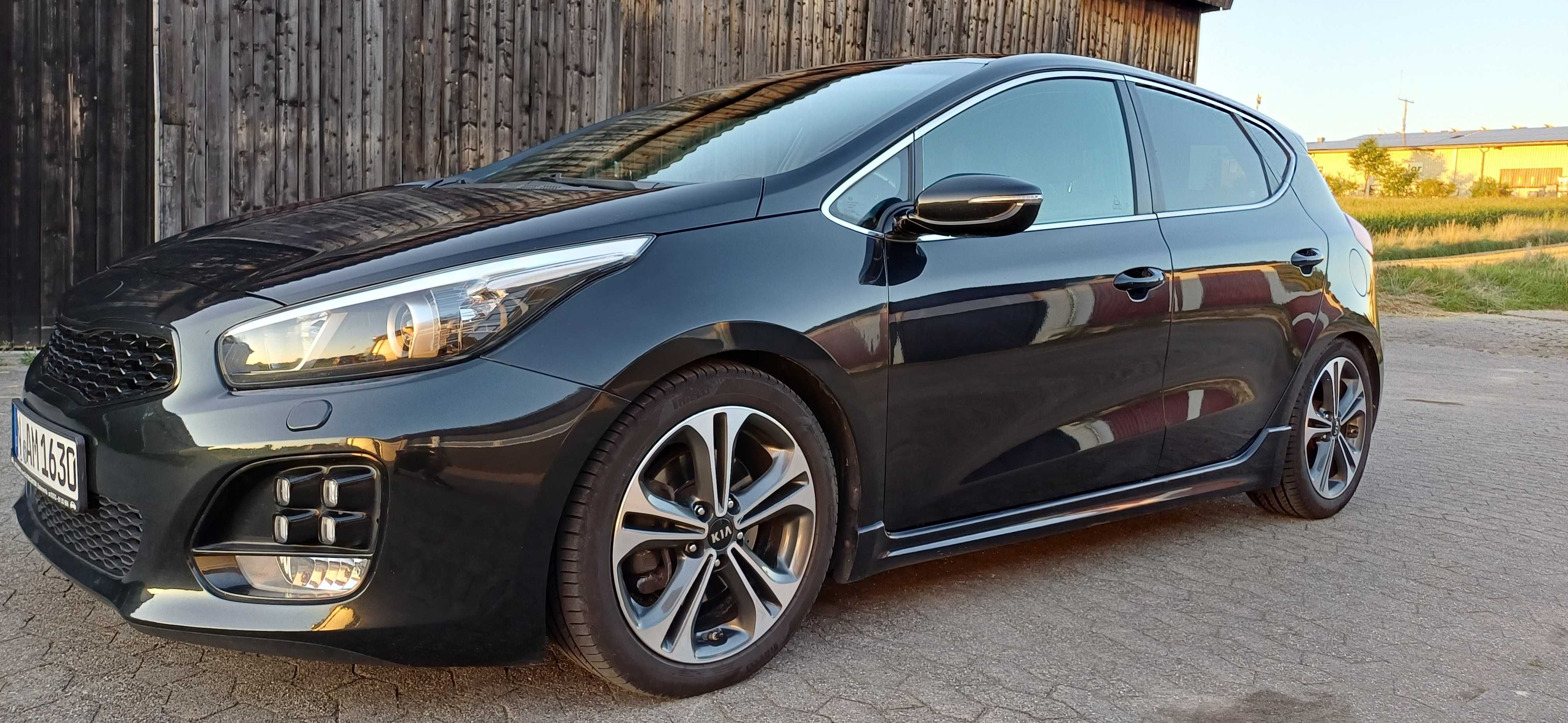 Киа Сиид ГТ Лайн Kia Ceed GT Line Facelift
