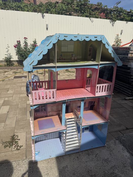 Casuta pentru papusi