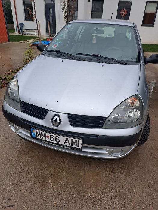 Renault Clio din 2005
