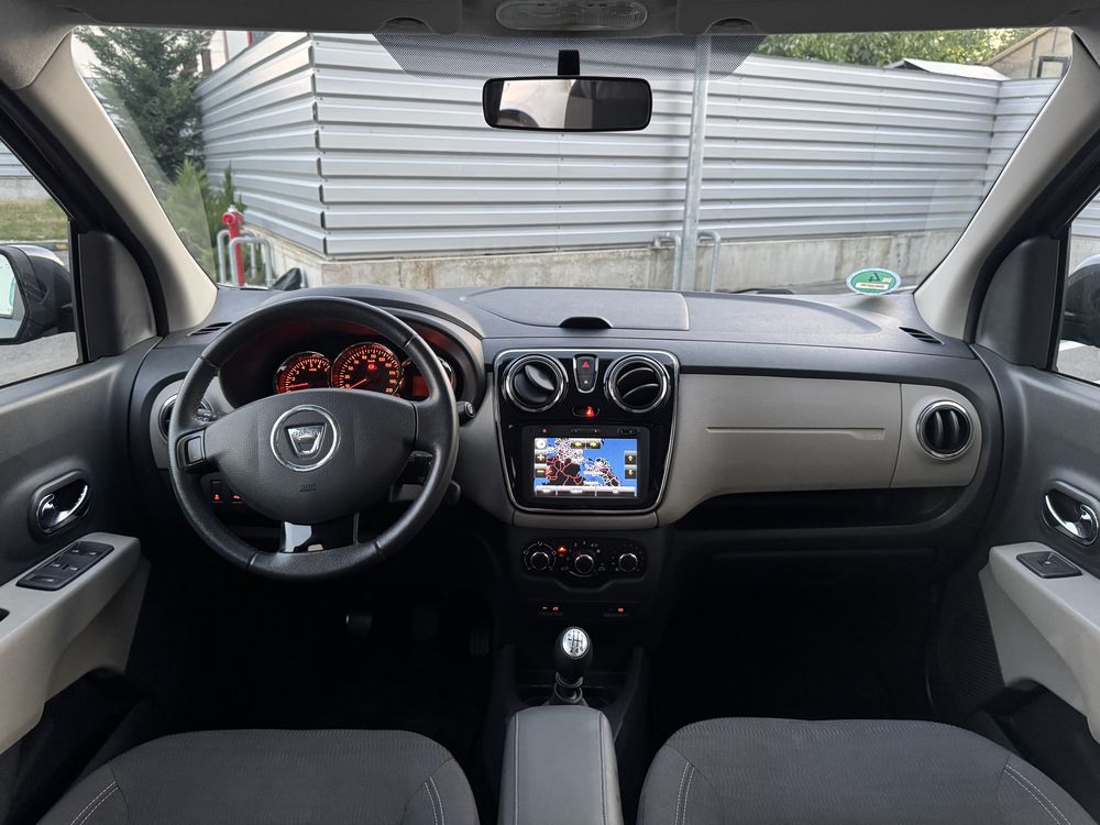 Dacia Lodgy 2013 / Prestige / Navi / 7 Locuri / 1.5 dCI 110cp