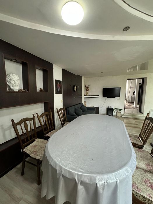 Сдам коттедж 6 комнат  в Боровом    сутки