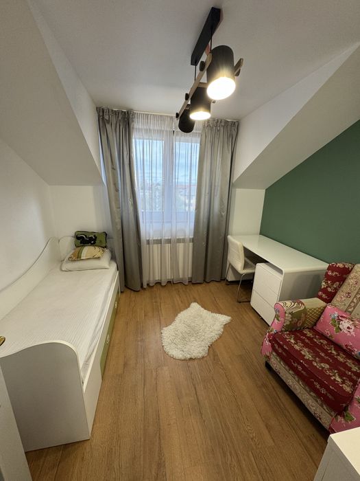 Apartament de inchiriat! 80mp!