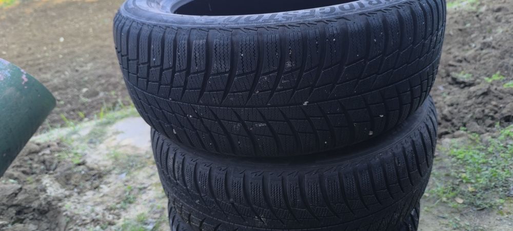 205 55 16 зимни Bridgestone