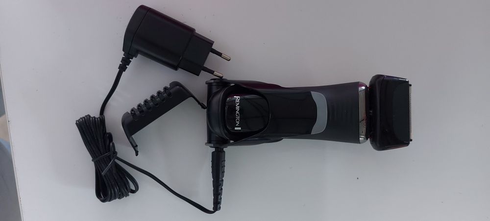 Aparat de ras, bărbierit Remington