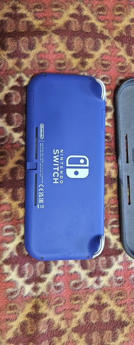 Продам nintendo switch lite прошитый