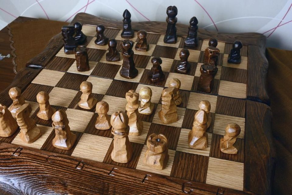 Шах и табла от дъб ,ръчна изработка