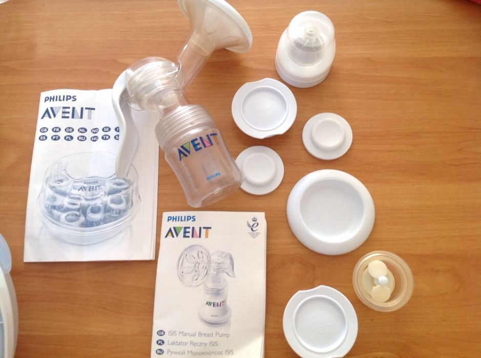 Set pompa sân si sterilizator biberoane Philips Avent