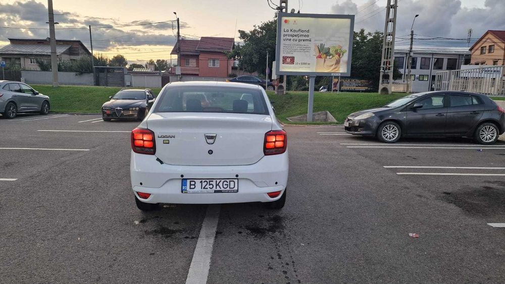 Vand Dacia Logan 1.5 dCi - foarte bine intretinuta