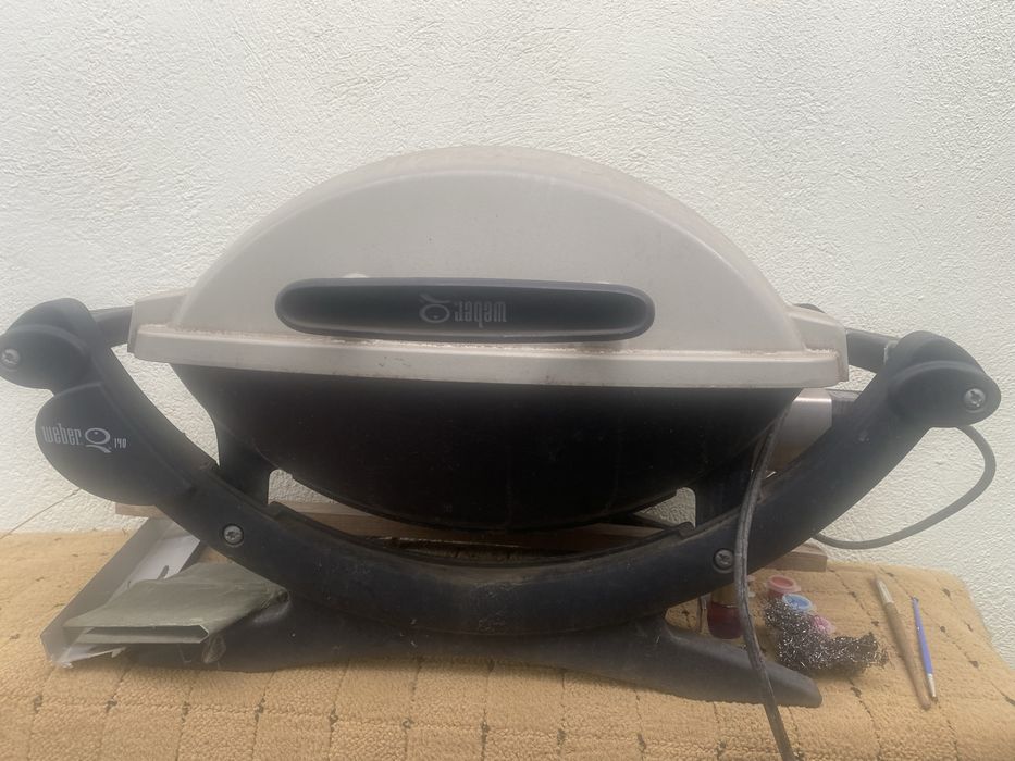 Gratar electric  weber Q140