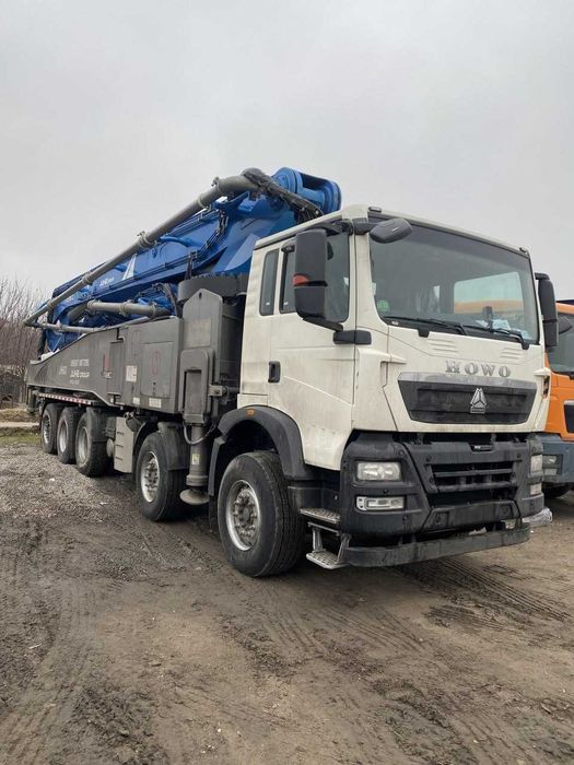 на шасси HOWO TX автобетононасос марки JIEHU made in China
