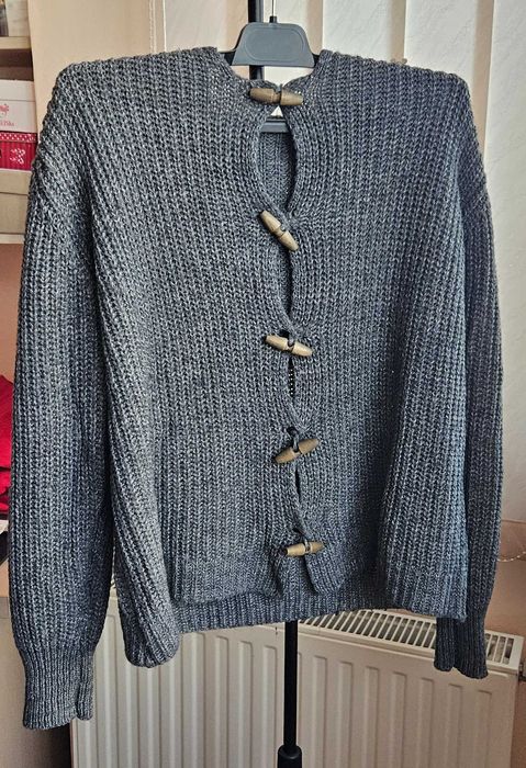 Hanorac tricotat cu gluga pentru femei