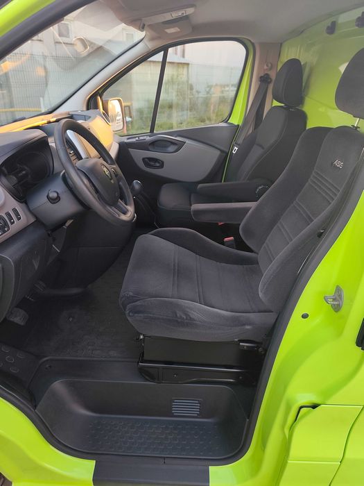Renault Trafic L1H1 2017, 1.6 -95 cp, GARANTIE 12 luni, TVA deductibil