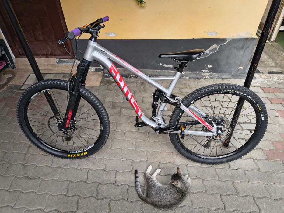 Bicicleta ghost kato fs 2020 full suspension