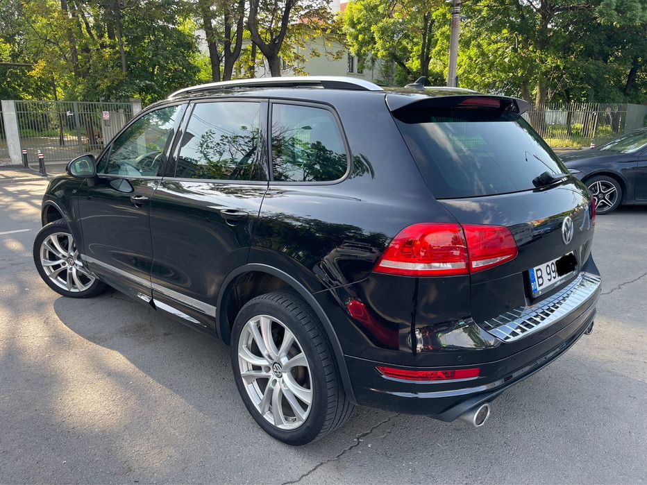 VW Touareg R line