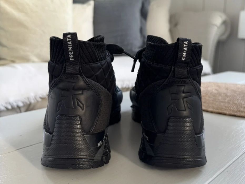 Premiata 38 hiking drumetie