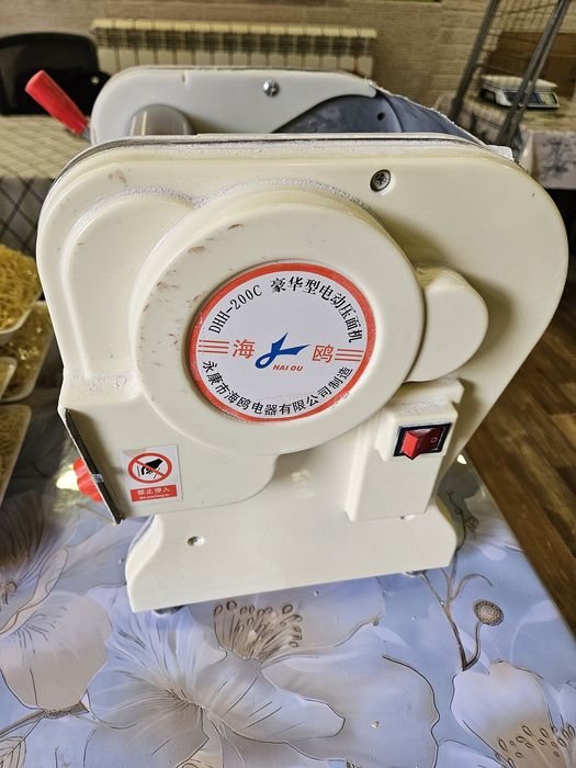 Лапшерезка, в хорошем рабочем состоянии, 10000 тг