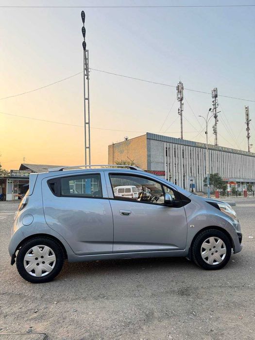 Гозал холатдаги Chevrolet spark