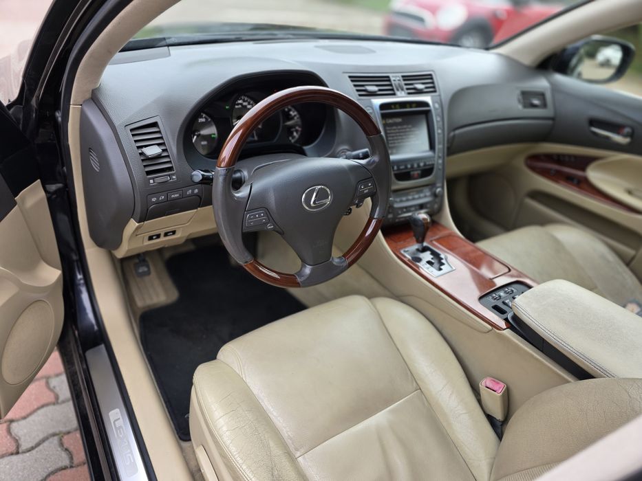 Lexus GS450h hybrid